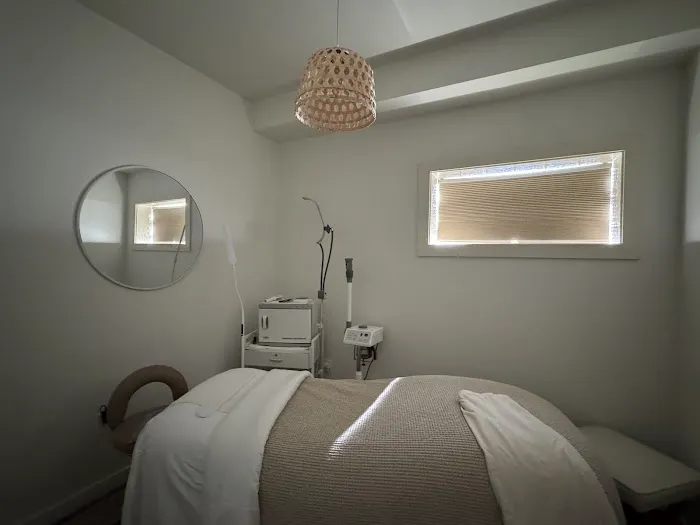 Bloom a Skincare Studio Picture 2
