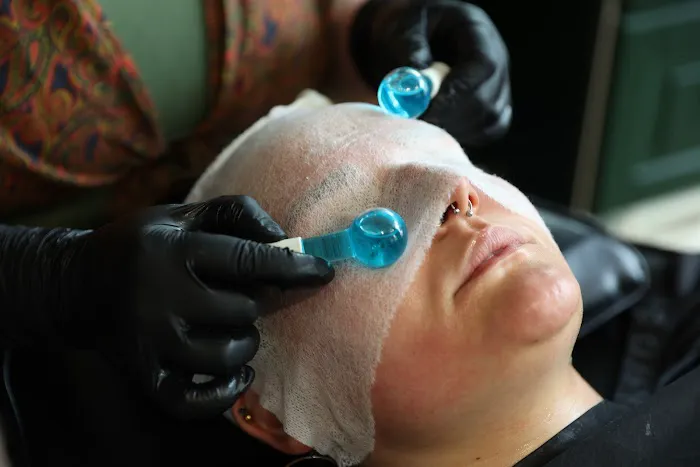 The Facial Bar- Express Skin Care Spa Picture 8