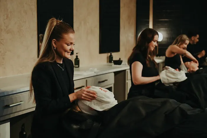 The Facial Bar- Express Skin Care Spa Picture 6