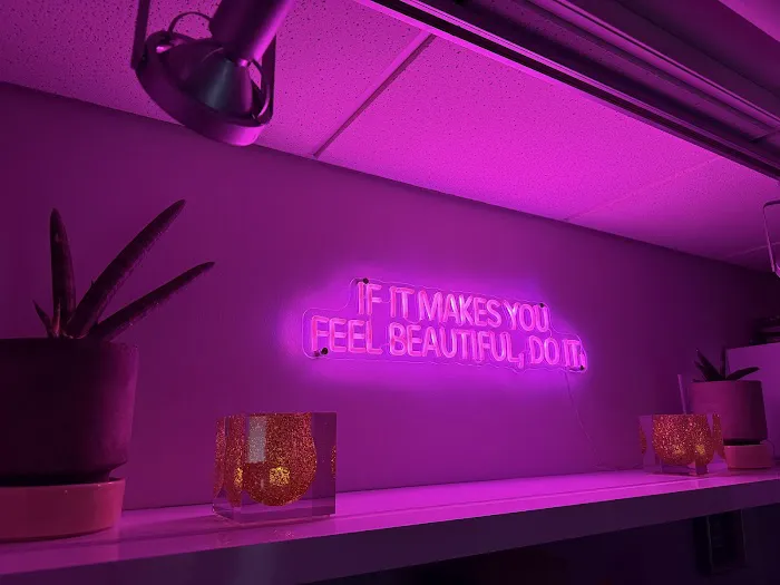 facialhaus : west loop Picture 2