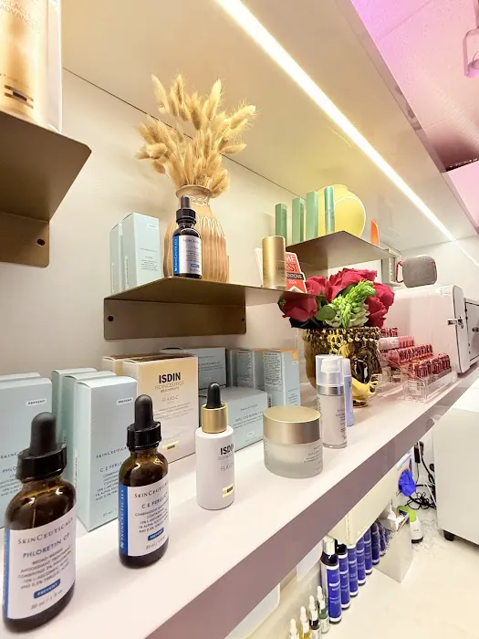 facialhaus : west loop Picture 6