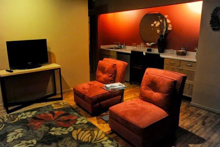 Authentic Skin Picture 2