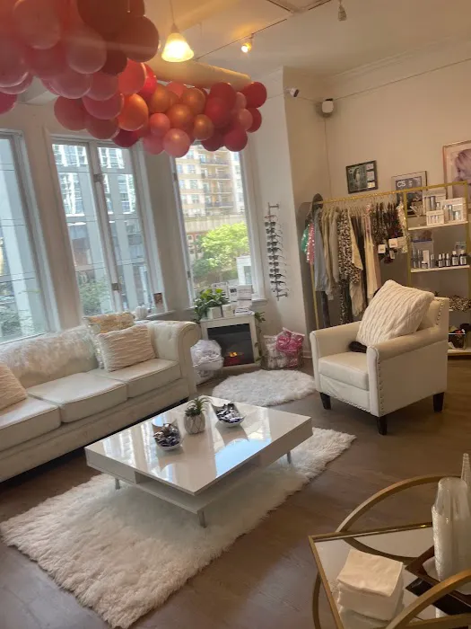 Leah Chavie Skincare Boutique, Chicago and Florida Picture 4