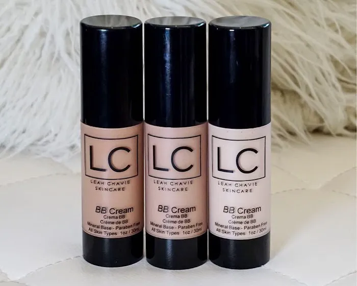 Leah Chavie Skincare Boutique, Chicago and Florida Picture 5