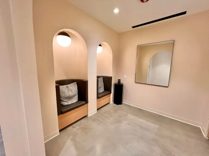 Peachy Gold Coast Picture 10