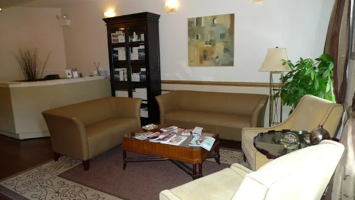 Lincoln Park Aesthetics Picture 4