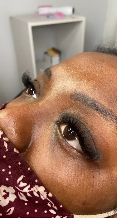 Dream Queen Beauty Picture 6