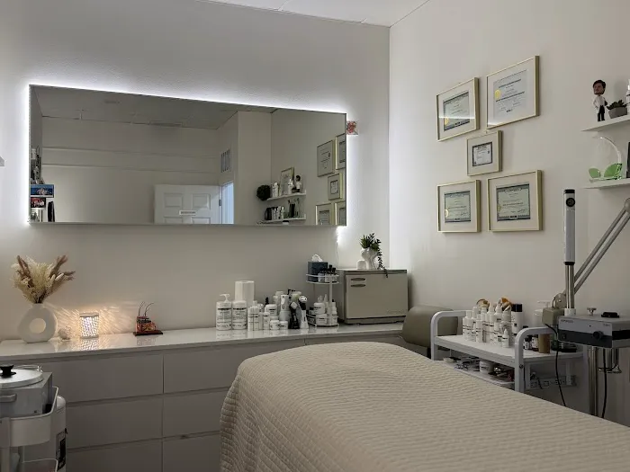 Iuliana Skin Care Studio Picture 3