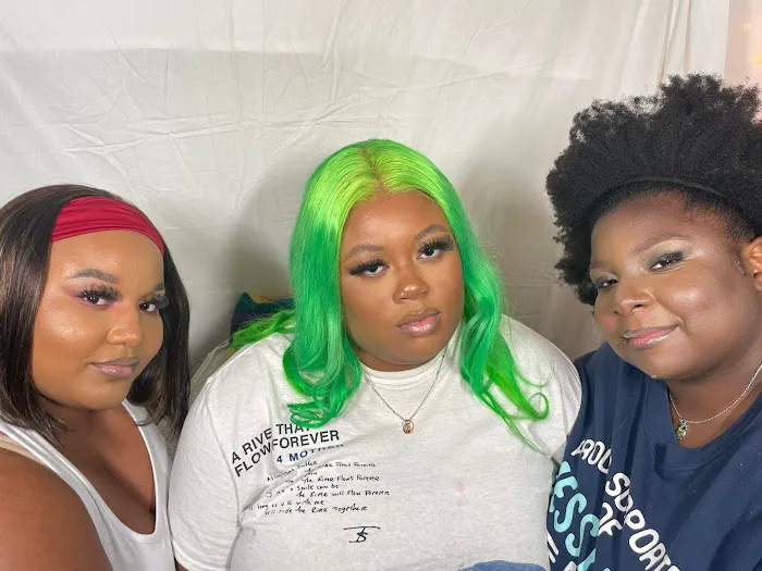 Mualin Cosmetics Picture 5