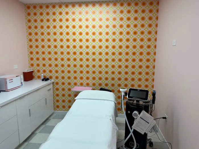 Sparkle Aesthetics Picture 3