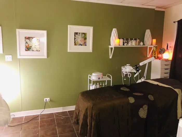 Face2Face Spa Studio Picture 2