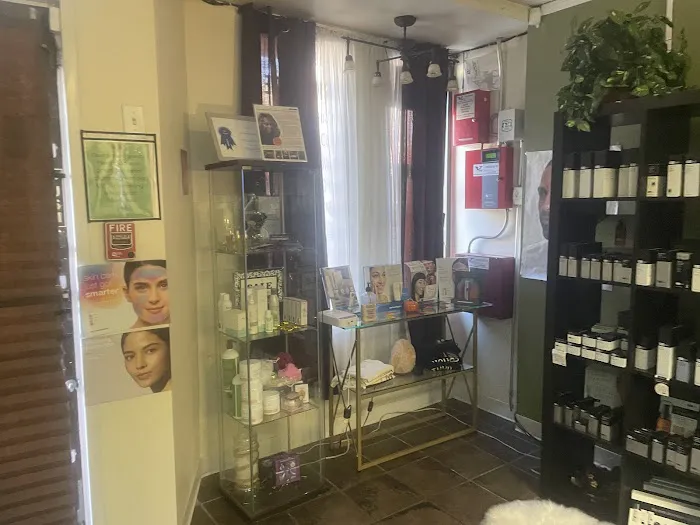 Face2Face Spa Studio Picture 6