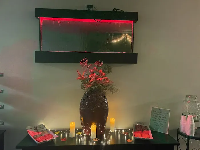 Face2Face Spa Studio Picture 4