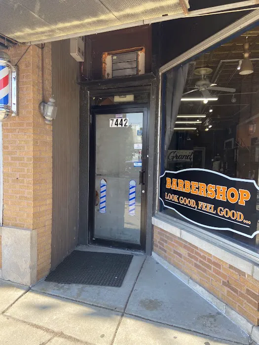 SCALP AND SKIN SOLUTIONS Picture 3