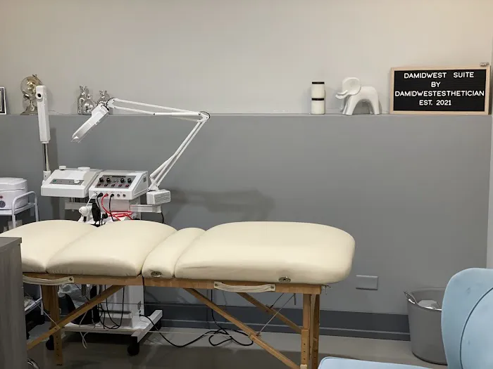 Da Midwest Esthetician LLC Picture 2