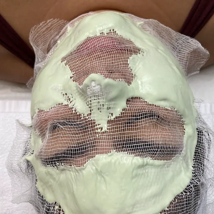 Da Midwest Esthetician LLC Picture 7