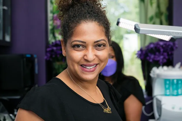 Facially Skin Bar Picture 2