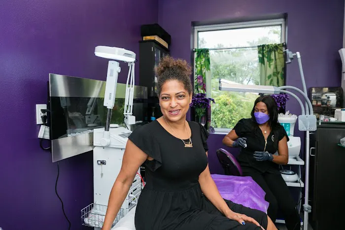 Facially Skin Bar Picture 8