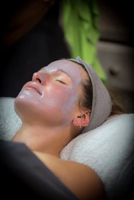 Skinticians Picture 4