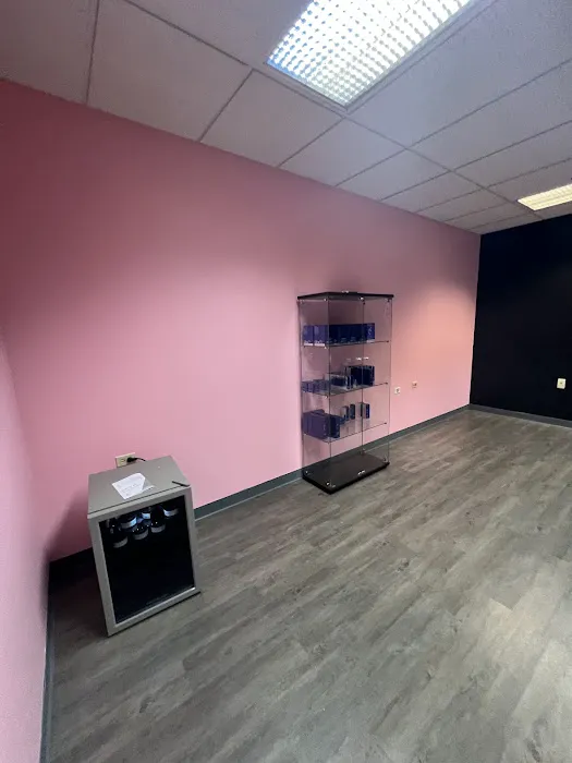 Clinical Complexions- Merrillville Facials+ Skintag Removal Picture 3