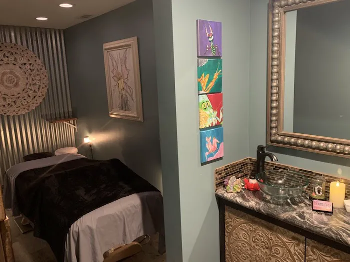 Mermaids Only Picture 2