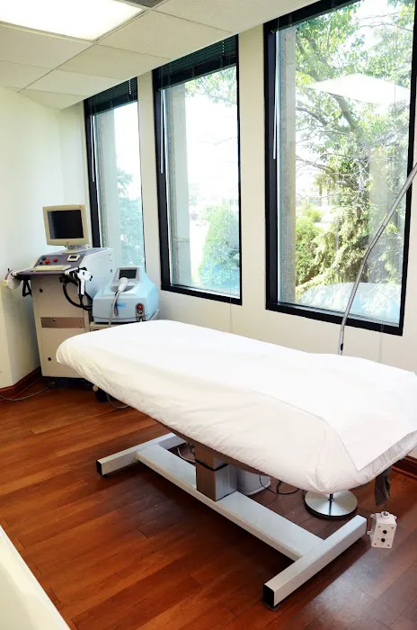Truly Skin Aesthetic Center Picture 8