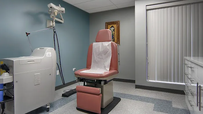 Summit Dermatology and Aesthetic Surgery Picture 6