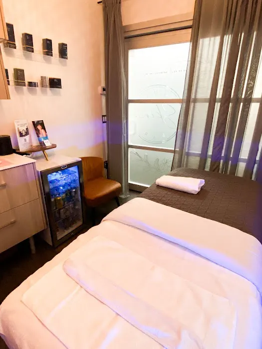 Oui Skin Bar Picture 5