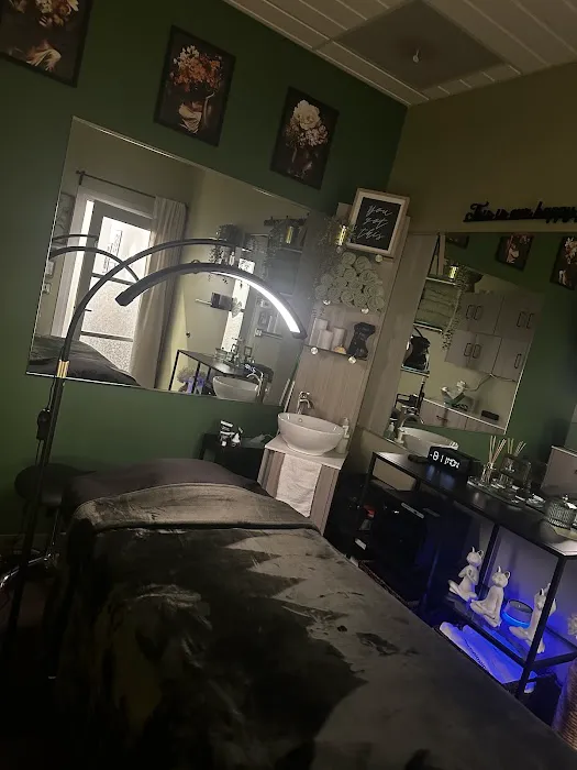 Skin Therapy Esthetics Picture 3