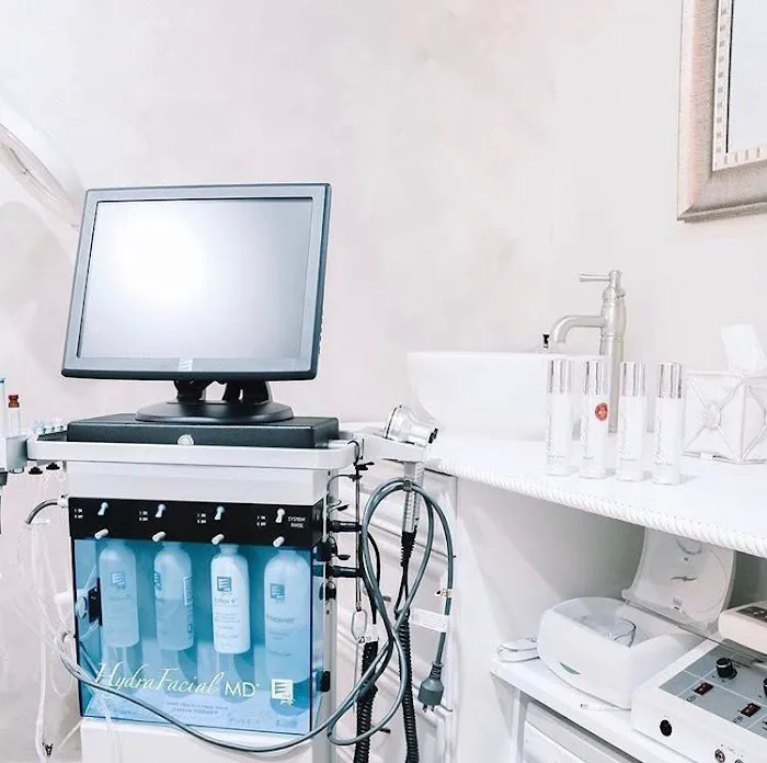 Allure Skin & Laser Clinic Picture 2