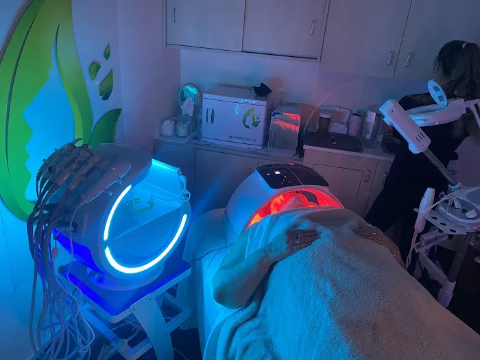 Glamour Skin Picture 10