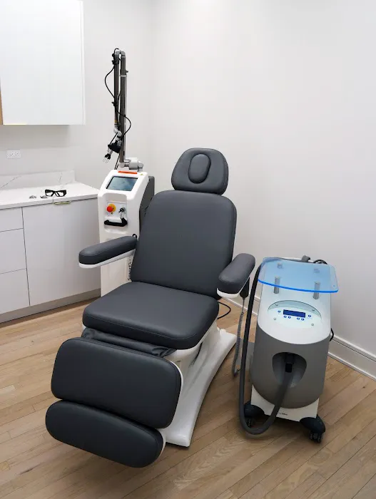 Aesthetic Skin Winnetka Picture 10