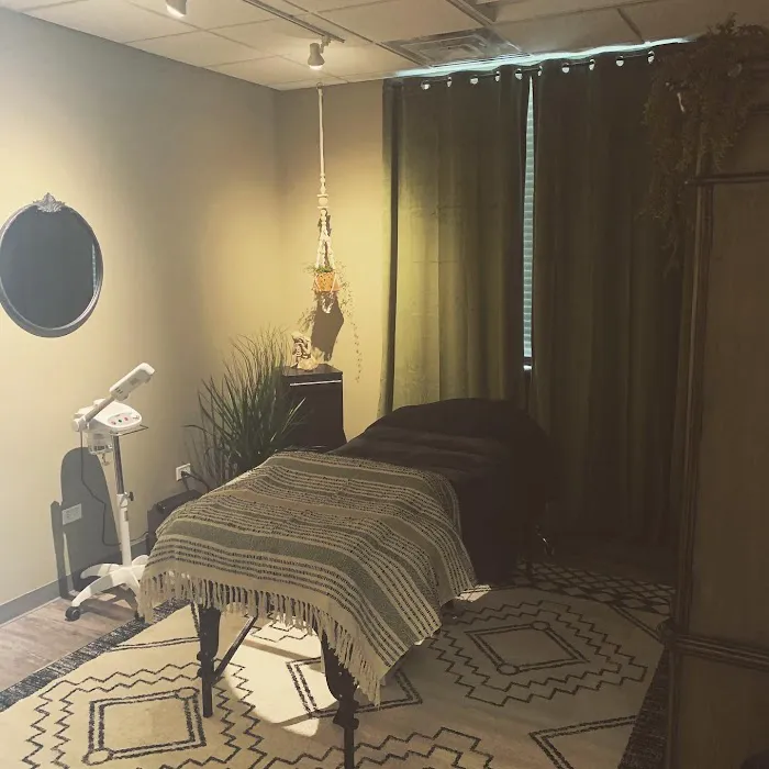 Emerald Glow Esthetics Picture 1