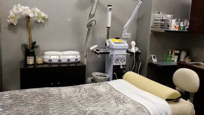 Blue Lotus Aesthetics Picture 2