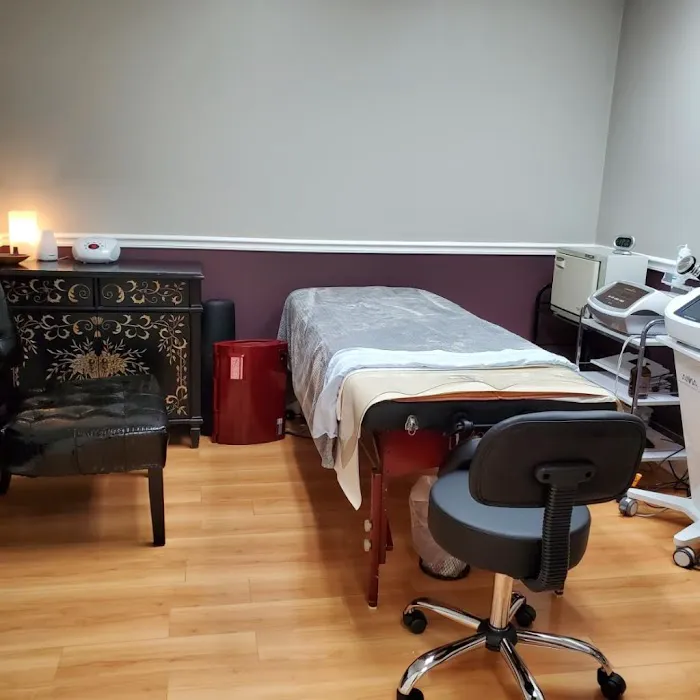 Ellen's Skin Care | Skin Care in wheeling, 시카고 스킨 케어 Picture 10