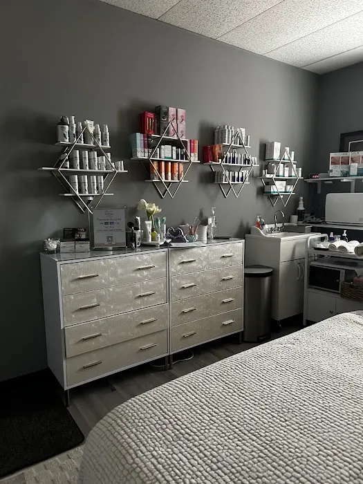 Beyond SkinCare by LM Picture 4