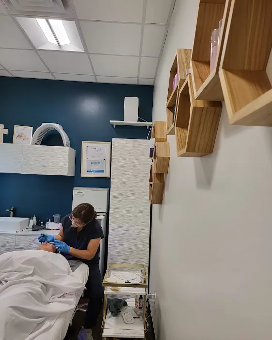 Glam Skin by Jeannie Picture 2