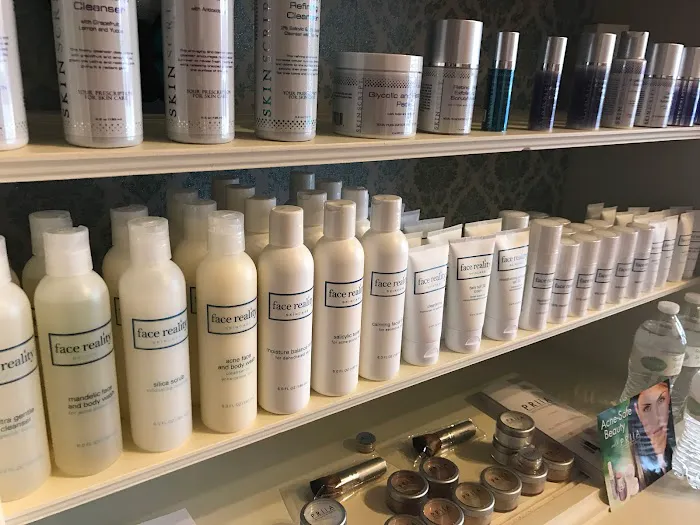 Red Brick Skincare Studio Picture 5