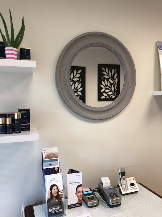 Ivana Glow Medical Spa Picture 5