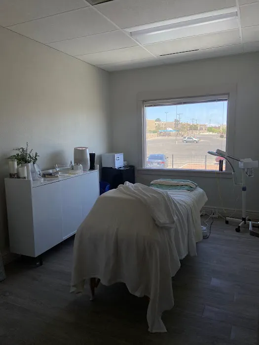 Comfort Zone Esthetics Picture 2