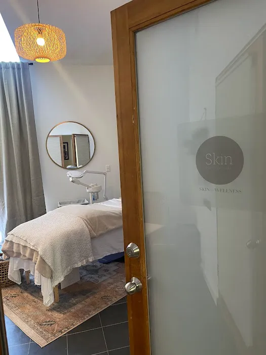 Skin Essentials Studio Picture 5