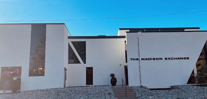 Skin Essentials Studio Picture 1