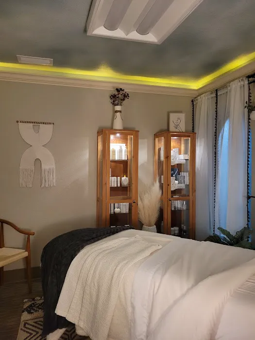 Studio Skin by Brittany Picture 7