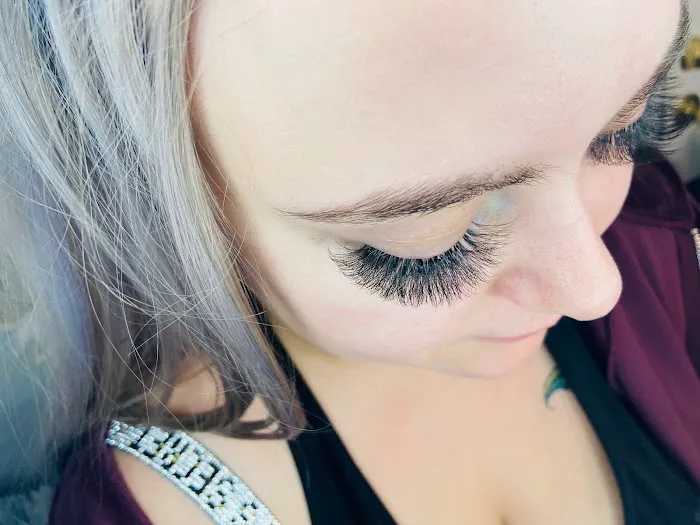 Glitz And Claws Picture 4