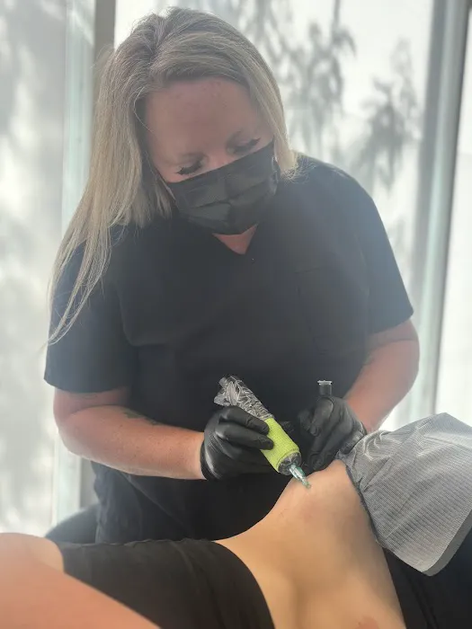 Revive and Restore Beauty Bar LLC Picture 3