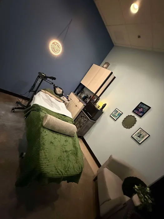 Prismatic Glow Esthetics Picture 2