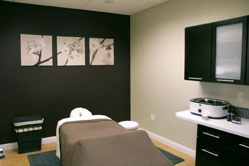 Essence Laser and Wellness Picture 1