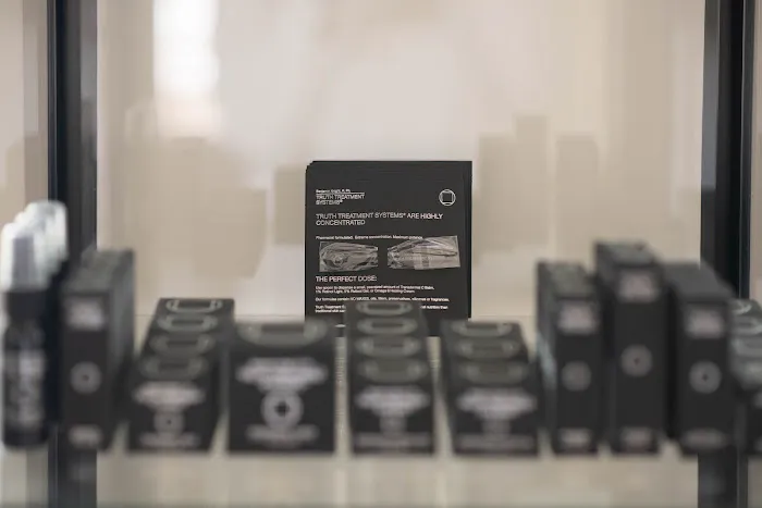 Health at Hand Bodywork + Esthetics Picture 7