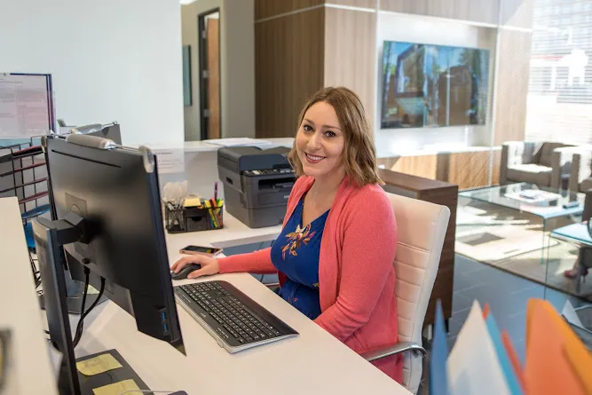 Revitalize Laser Skincare Picture 3