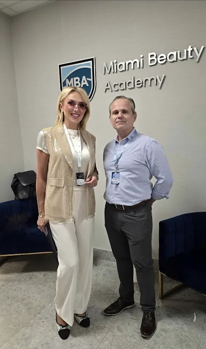 Safi Miran Denver Rejuvenation Center Picture 7